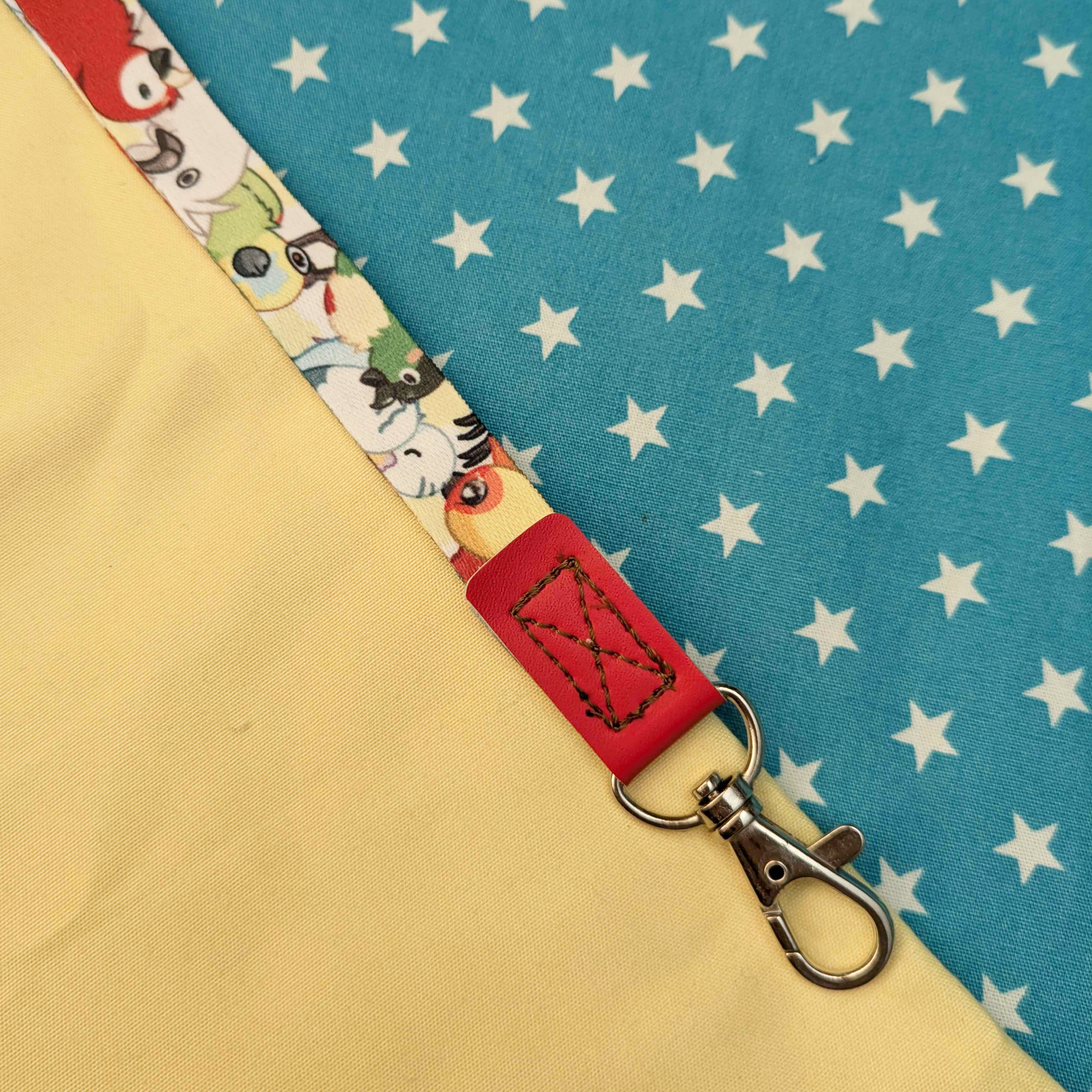 B grade Bird Lanyard with Breakaway Clasp